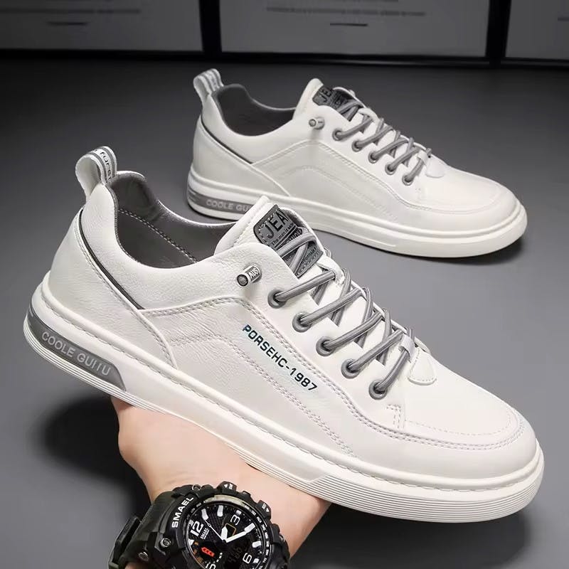 Men's Spring 2024 Small White Casual Shoes Versatile Sports Sneakers with Rubber Insole and Trending Mesh Lining.